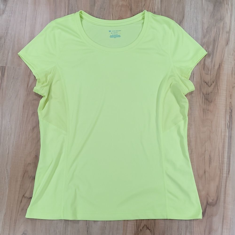 🔹️Tek Gear Neon Yellow Short Sleeve Athletic Top XLarge